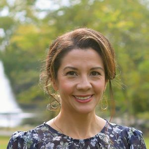 Meet your Posher, Ana